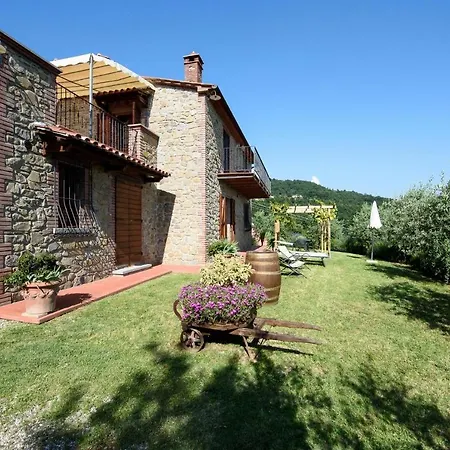 Gosparini Sleeps 10 Pool Wifi Semesterbostad *