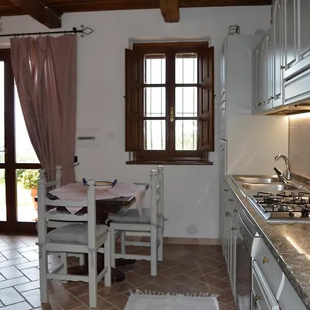 Gosparini Sleeps 10 Pool Wifi *