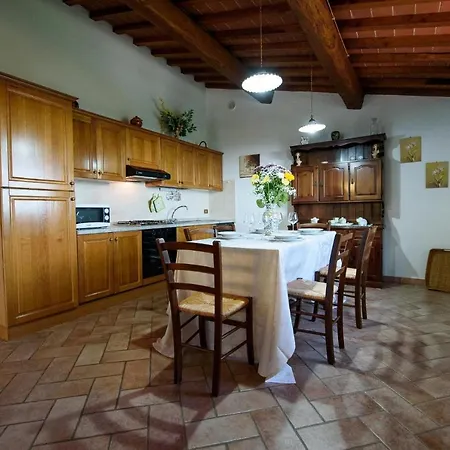 Gosparini Sleeps 10 Pool Wifi Semesterbostad